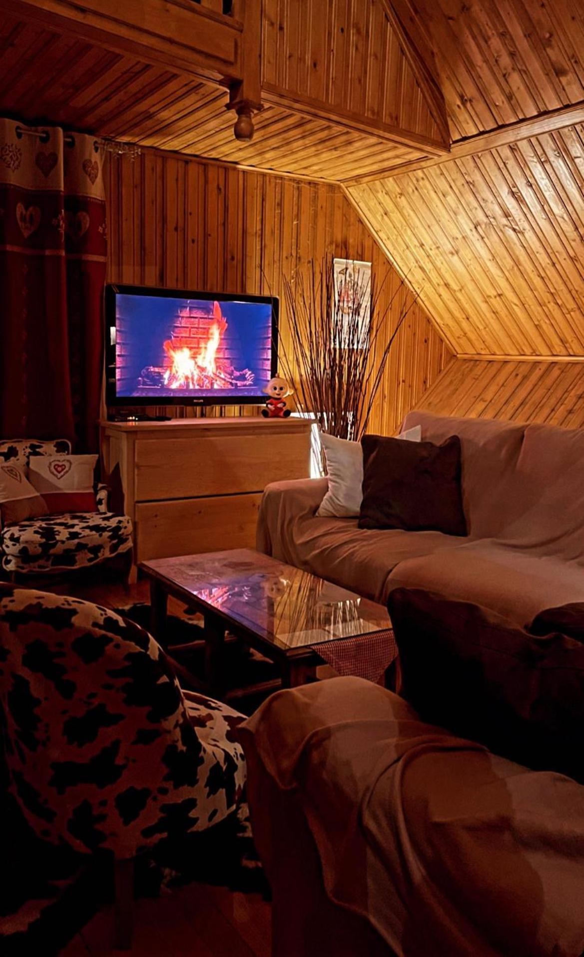 Authentique Chalet Vue Sur Le Lac Et Les Pistes Besse-et-Saint-Anastaise Zewnętrze zdjęcie